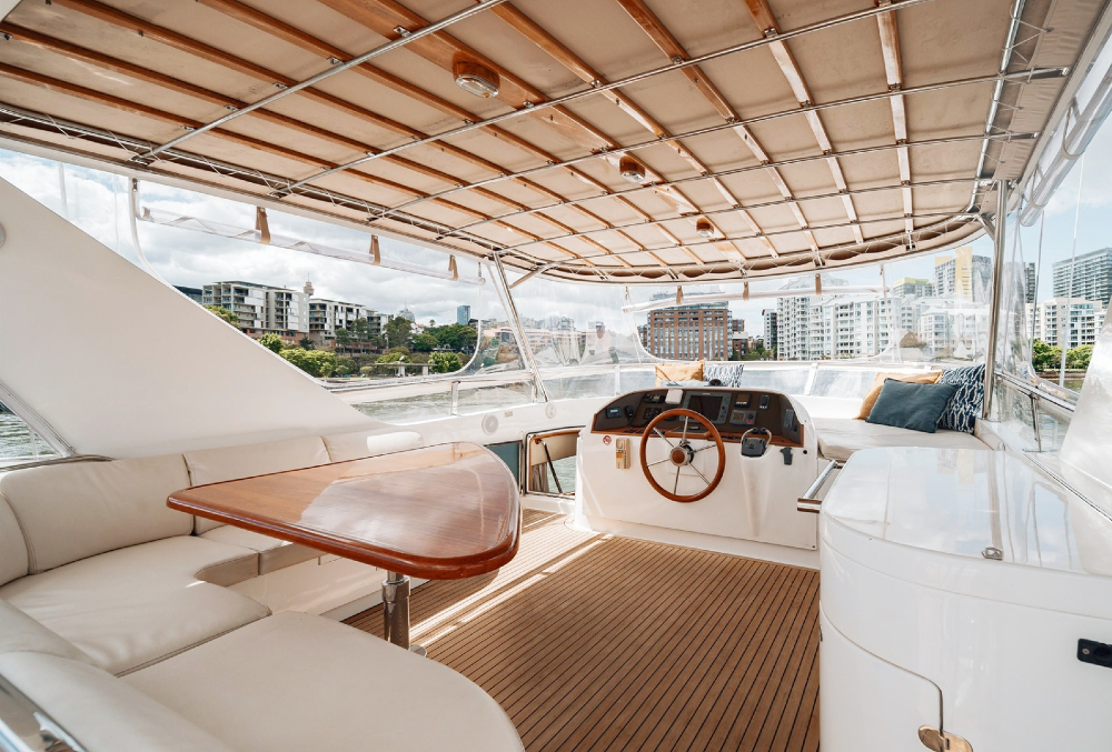 Enigma Flybridge (18)