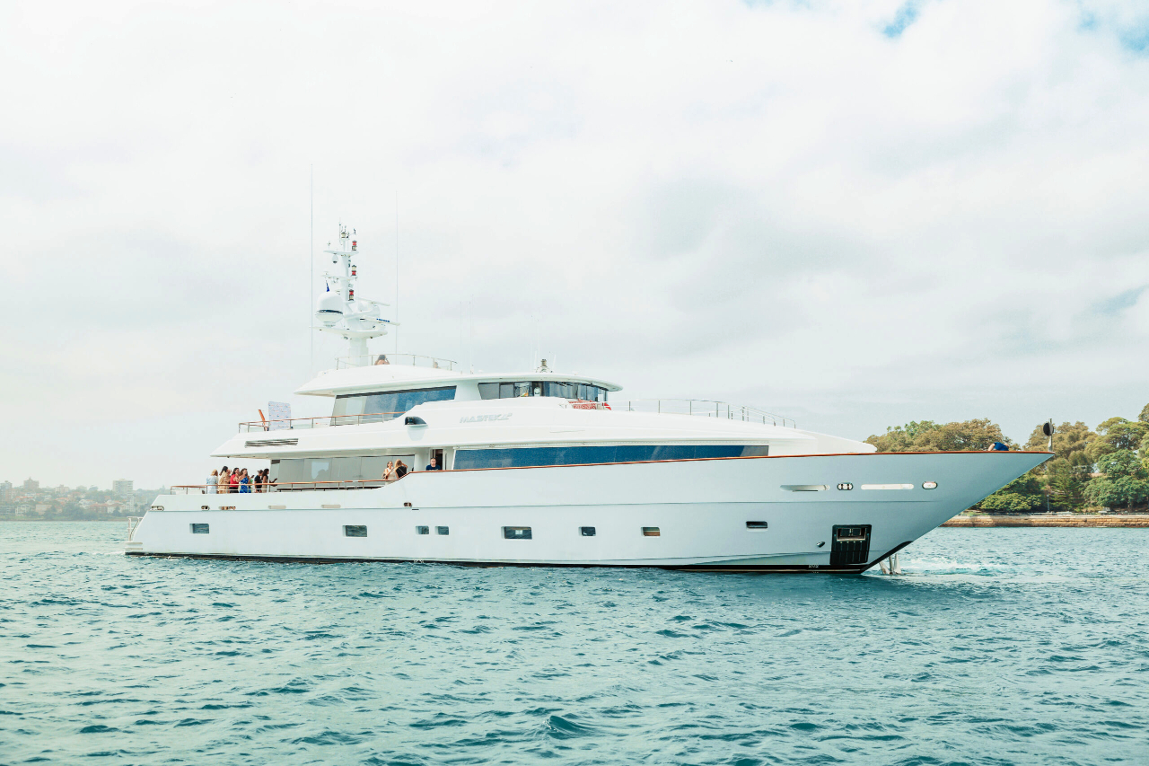 Masteka_afloat